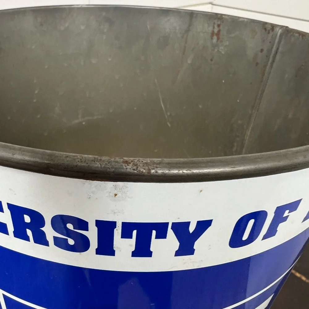 Trash can waste basket metal university Kentucky uk sports decor_5